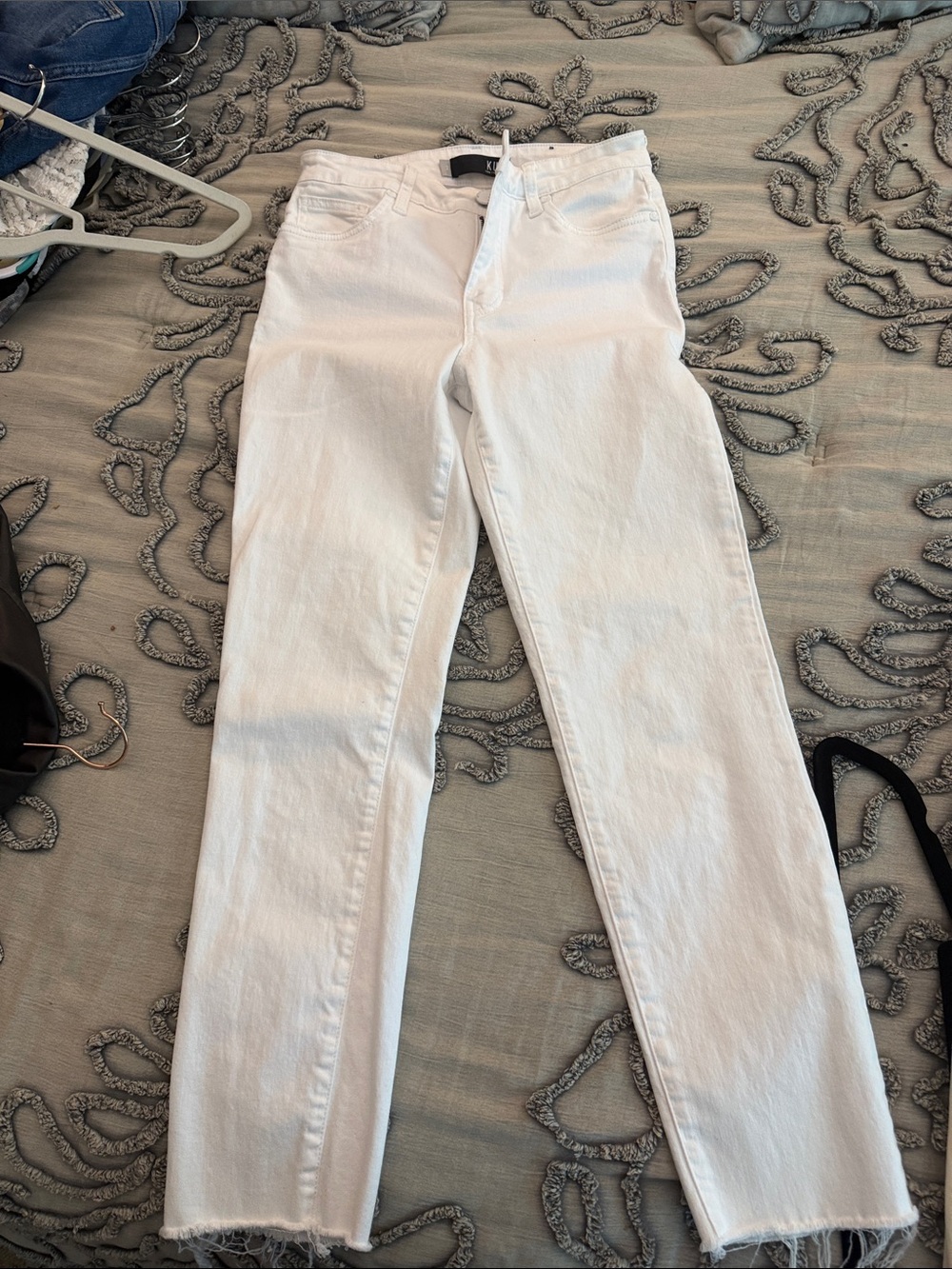 Kut from the Kloth White Ankle Cropped Straight Jeans